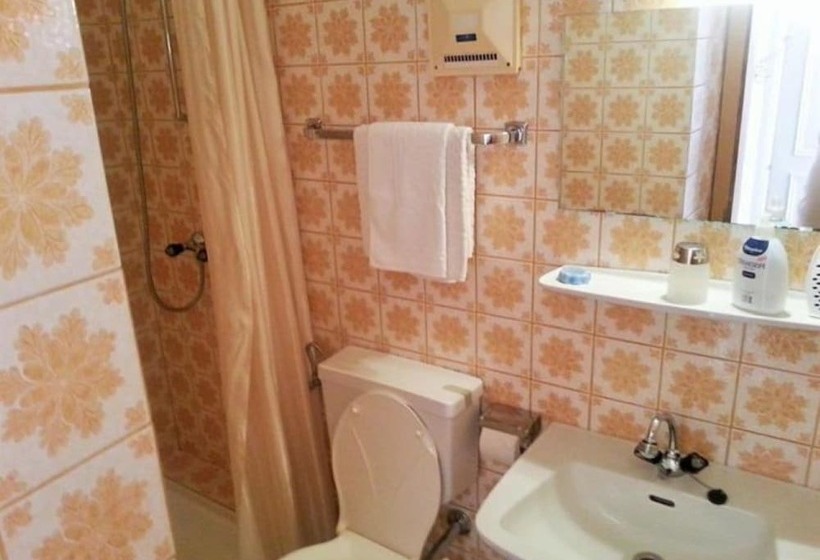 Семейный Номер Deluxe, Privatzimmer Dimitrova