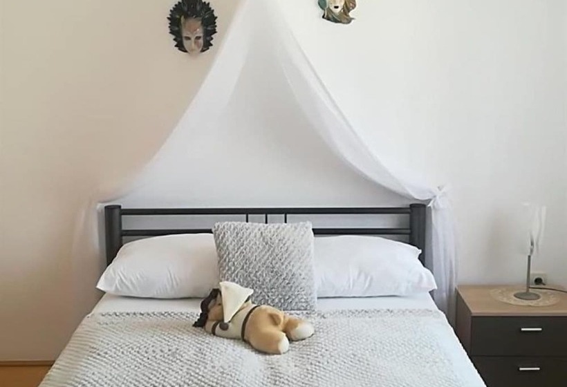 Семейный Номер Deluxe, Privatzimmer Dimitrova