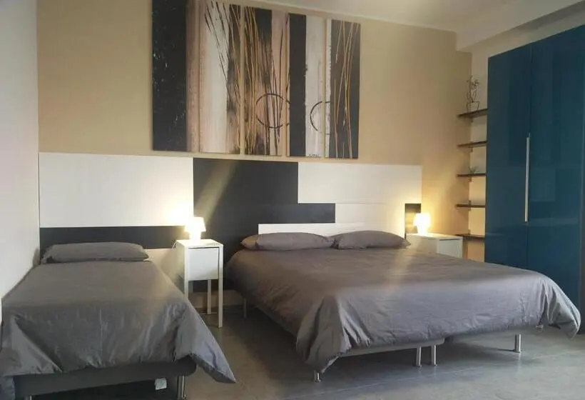 スタンダードトリプルルーム, B&b Via Roma 15