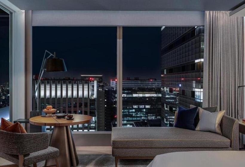 Номер Deluxe Кровать Кинг Вид на Город, Four Seasons Hotel Tokyo At Otemachi