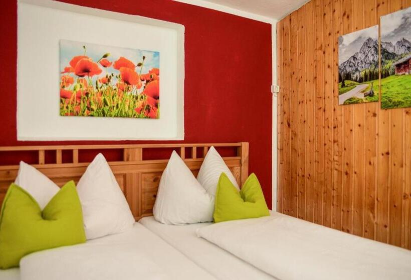 חדר סטנדרט, Gjaid Alm 1739m Am Dachstein Only Accessible By Cable Car