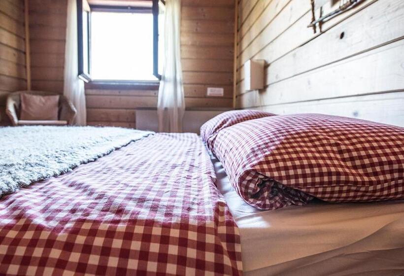 חדר סטנדרט, Gjaid Alm 1739m Am Dachstein Only Accessible By Cable Car