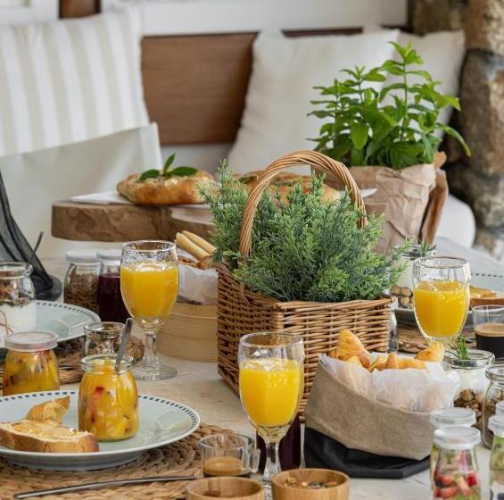 Вилла с 1 спальней и бассейном, Etesians Suites & Villas