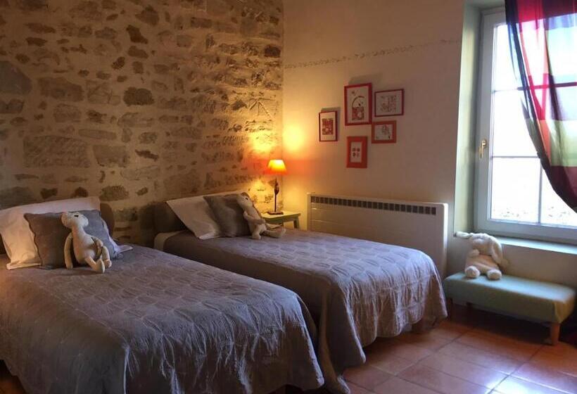 패밀리 스위트, Les Aiguières En Provence