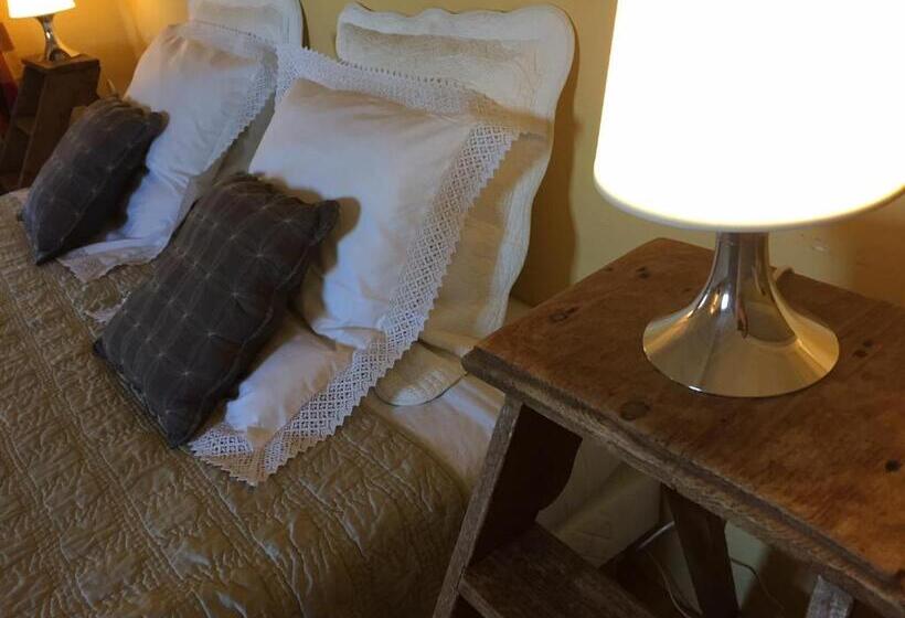 패밀리 룸, Les Aiguières En Provence