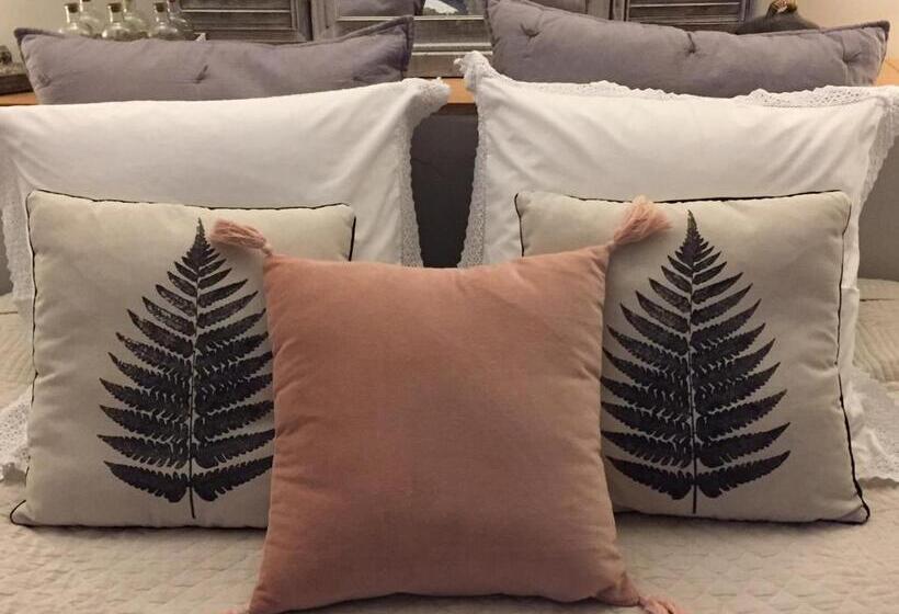 스탠다드 룸, Les Aiguières En Provence