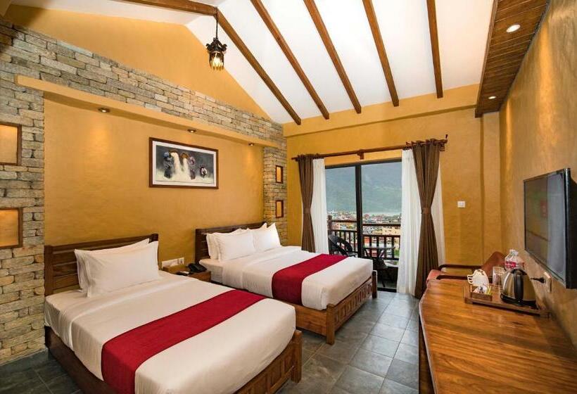 اتاق لوکس خانوادگی, Bar Peepal Resort