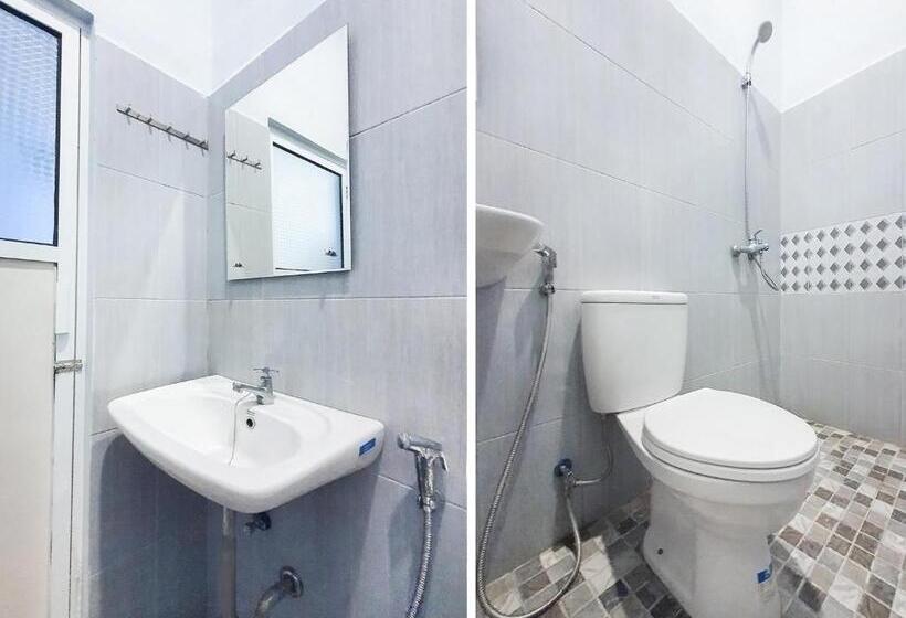 标准单人间, Reddoorz Syariah Near Pantai Padang 2