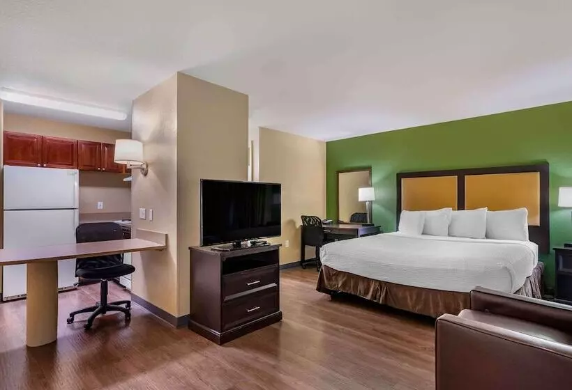 デラックススタジオ, Extended Stay America Suites   Tampa   Airport   N Westshore Blvd