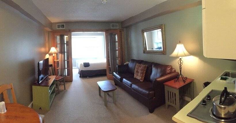 جناح, The Valley Inn, Ascend Hotel Collection