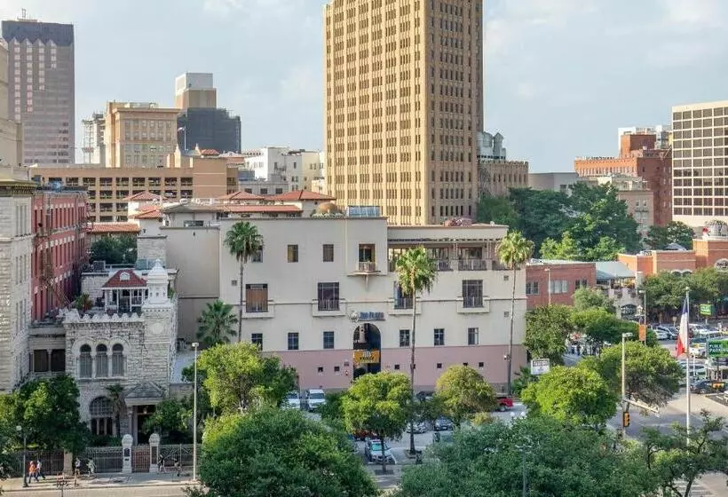 اتاق کلاسیک با چشمانداز شهر, The Westin Riverwalk, San Antonio
