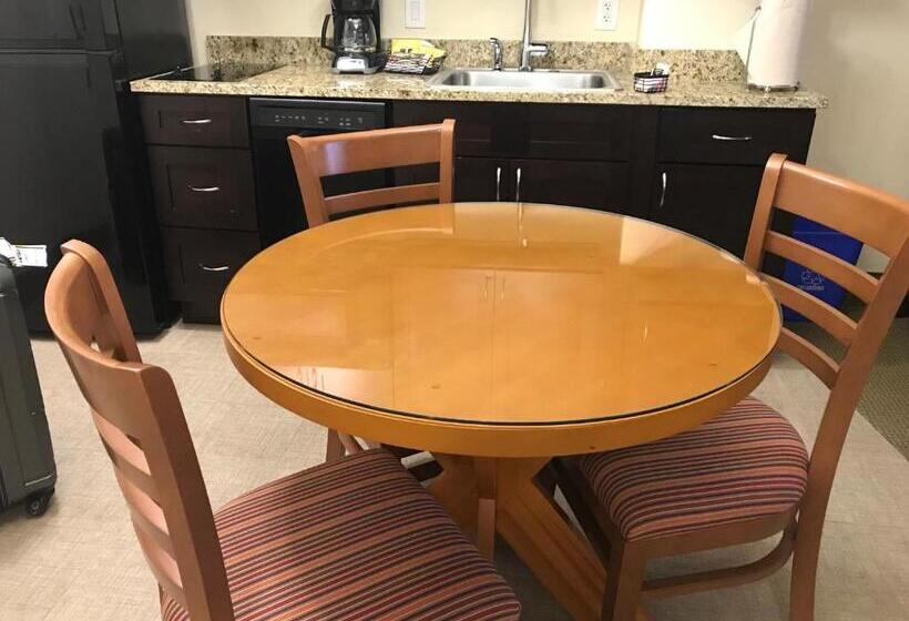 Люкс, Hilton Vacation Club Varsity Club Tucson