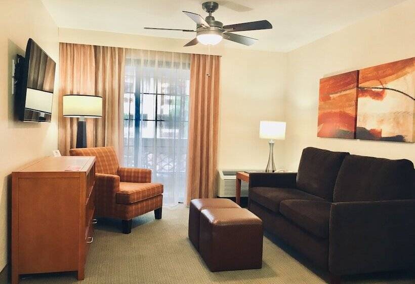 Люкс 2 Спальни, Hilton Vacation Club Varsity Club Tucson