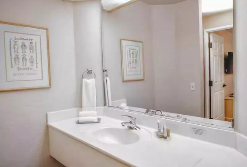 سوئیت 2 خوابه, Hilton Vacation Club Varsity Club Tucson