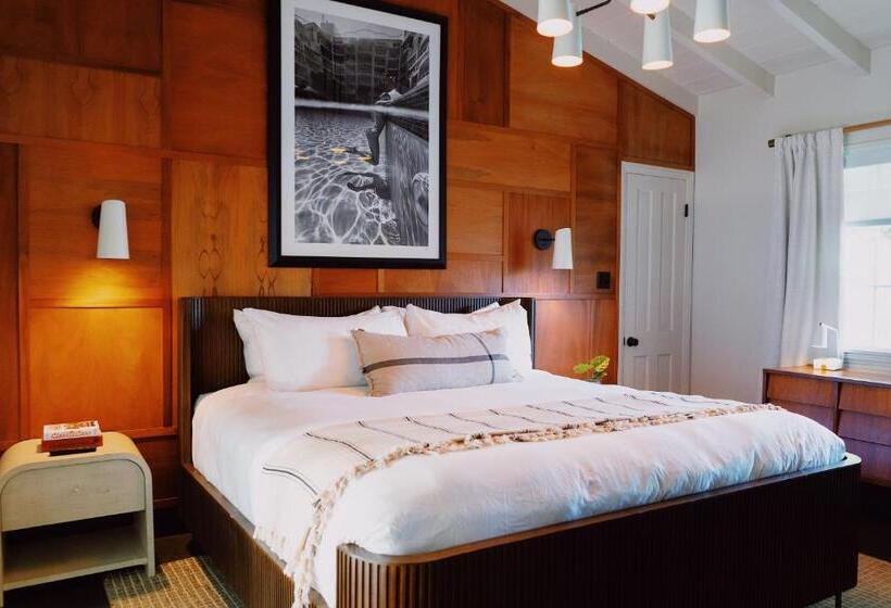 带大床的标准间, Villa Royale