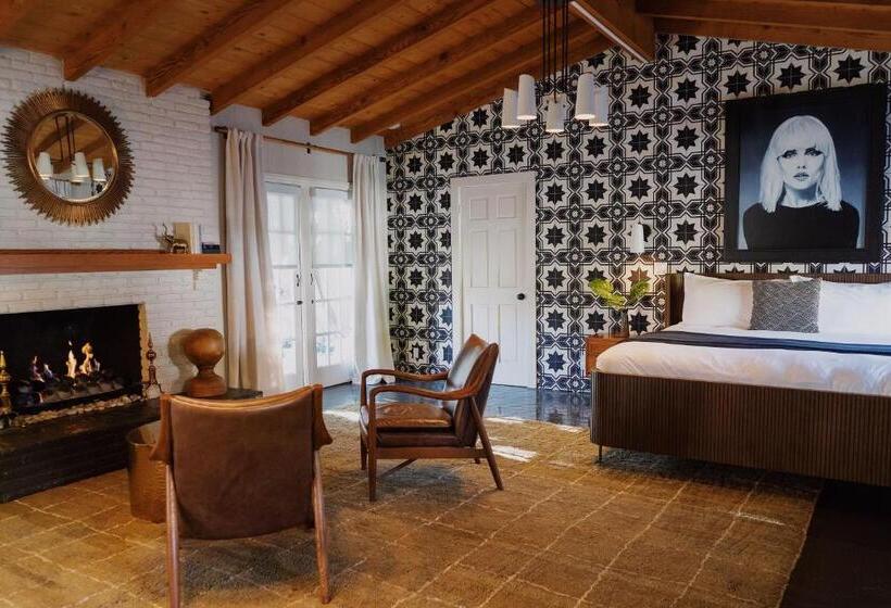 标准间, Villa Royale