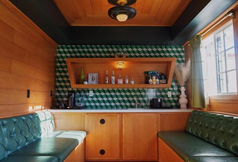 标准间, Villa Royale