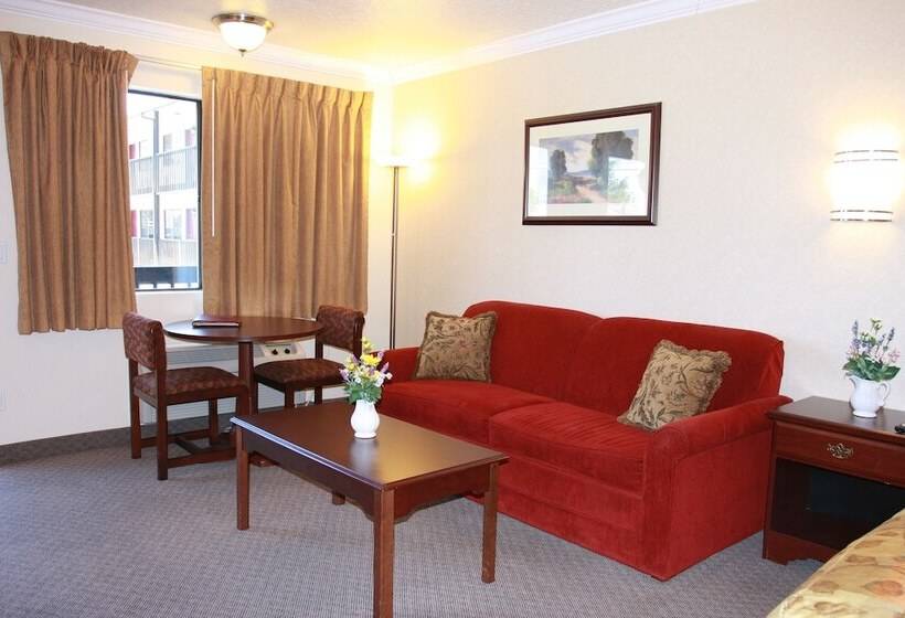 Люкс, Western Royal Inn