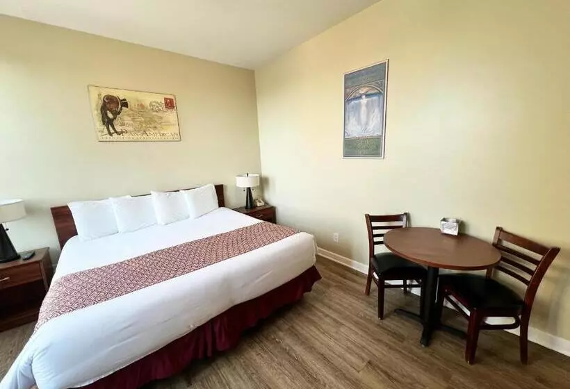 Standard-huone King-vuode, Lenox Hotel And Suites