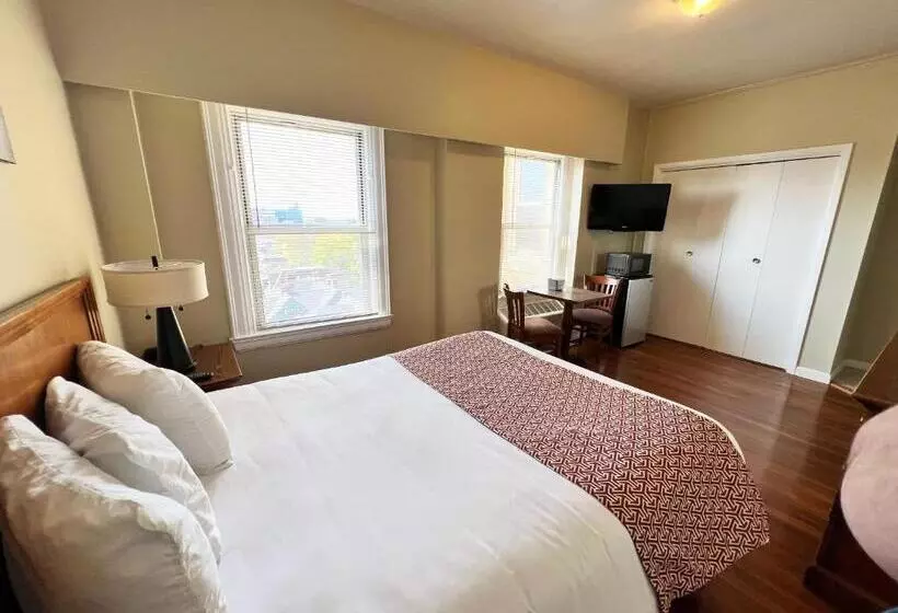Standard-huone, Lenox Hotel And Suites