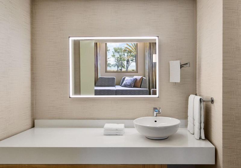 带大床的豪华间, The Westin San Francisco Airport