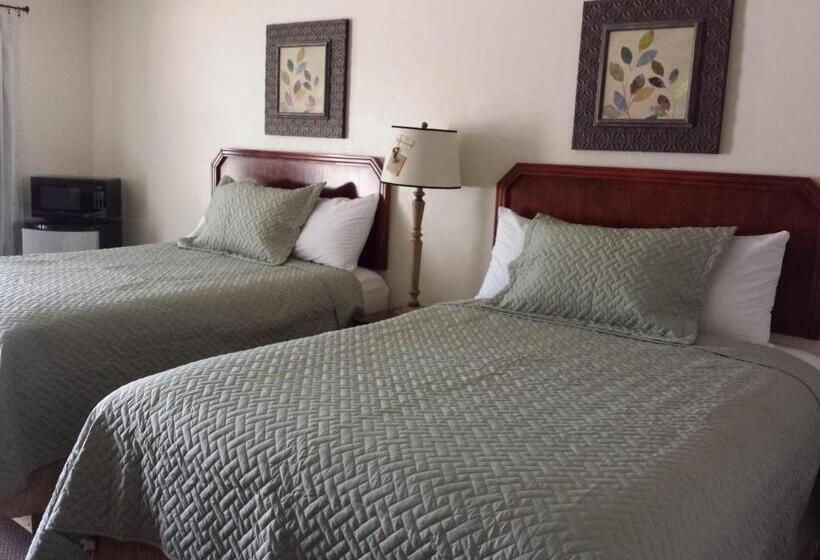 Номер Deluxe, West Plains Motel