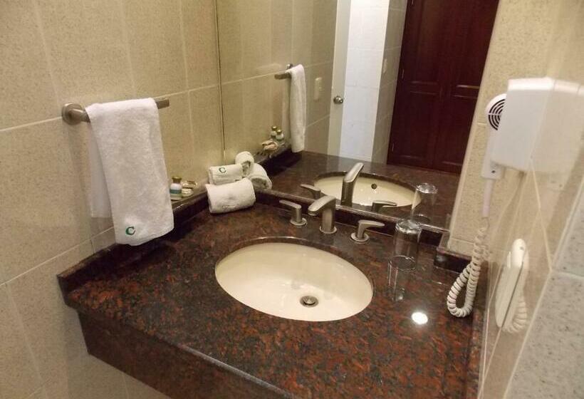 اتاق استاندارد, Cypres Hotel & Suites