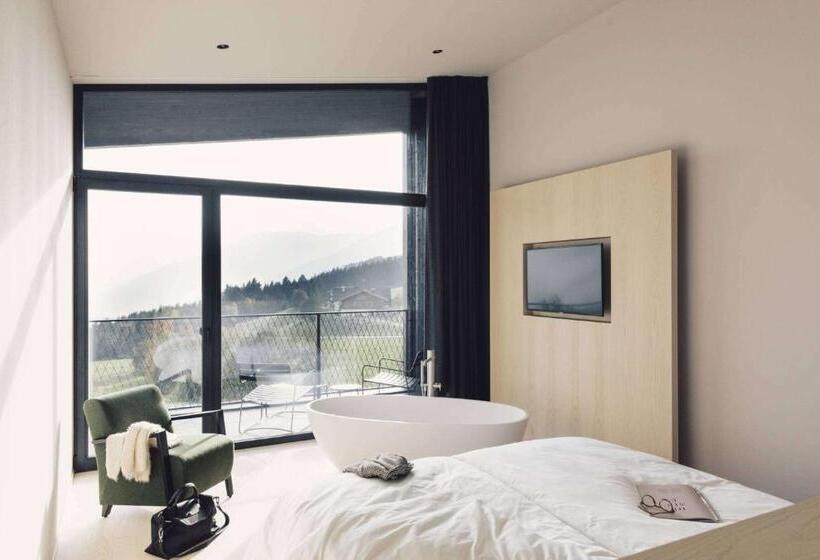 סוויטה נוף להרים, Milla Montis