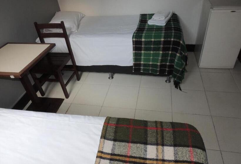 스탠다드 룸, Economy 888   By Up Hotel   Próximo A Praça Da Estação E Rodoviária