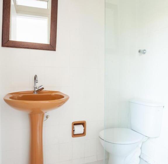 Номер Стандарт, Economy 888   By Up Hotel   Próximo A Praça Da Estação E Rodoviária