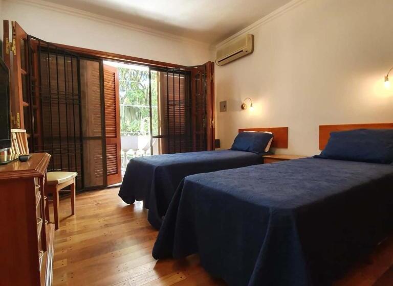 バルコニー付きデラックスルーム, Green House.river