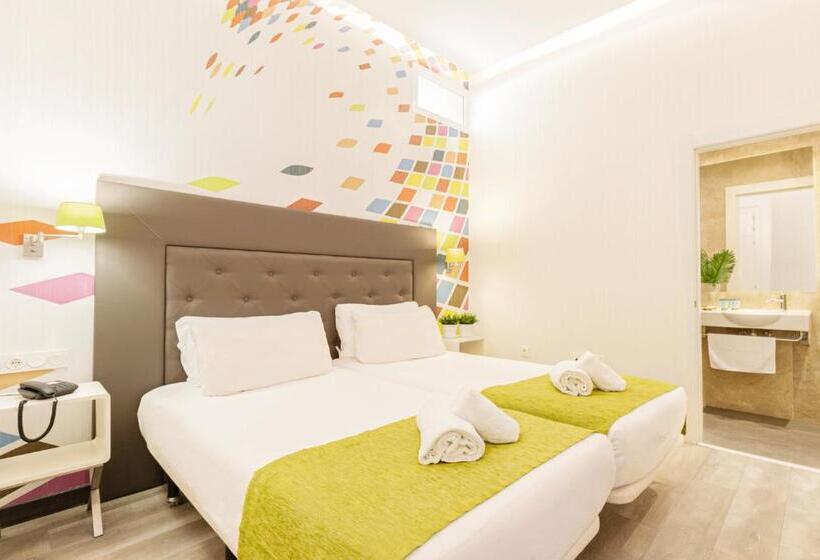 اتاق استاندارد, Oh Nice Revellin Ceuta