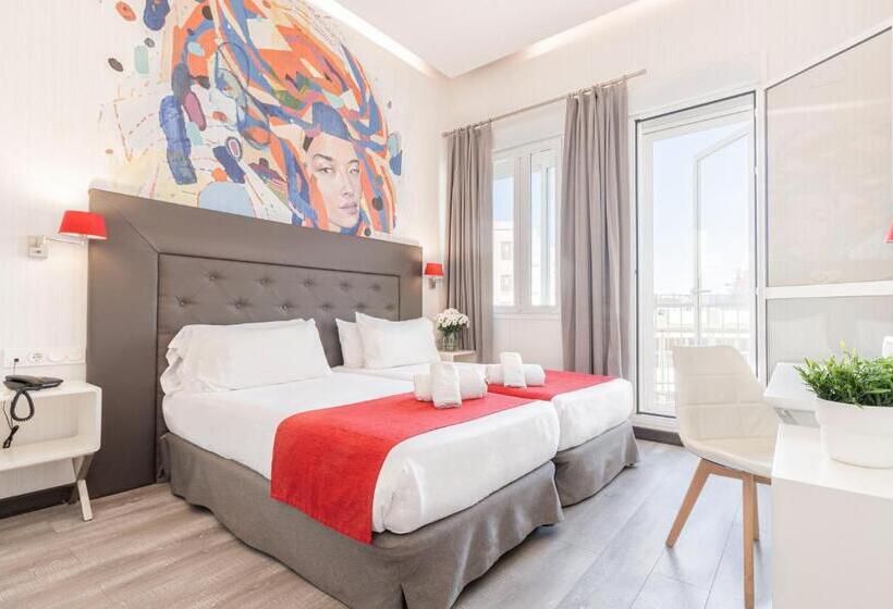 اتاق استاندارد با بالکن, Oh Nice Revellin Ceuta