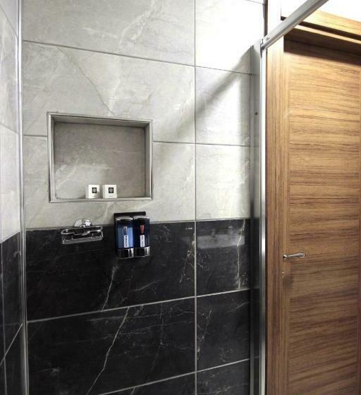 Pokój Standard, Butterfly Butik