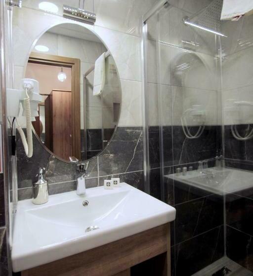 Pokój Standard, Butterfly Butik