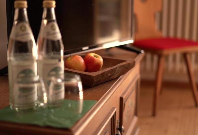 Standard Trippelrum, Kärntner Alm