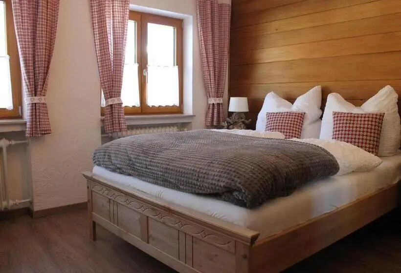 4 Bett Standardzimmer, Kärntner Alm