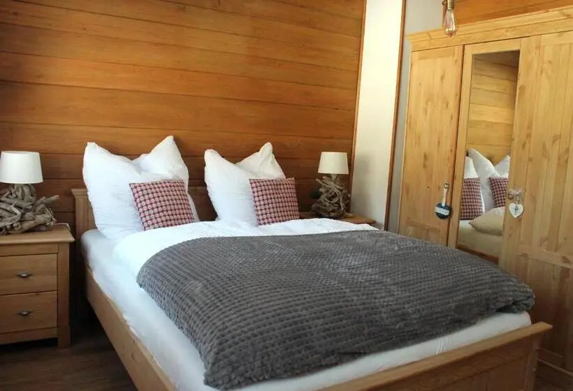 4 Bett Standardzimmer, Kärntner Alm