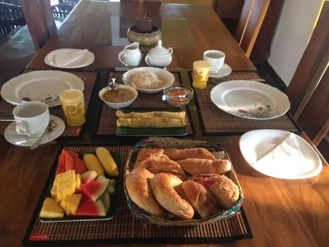 اتاق استاندارد, Olideb Gedara