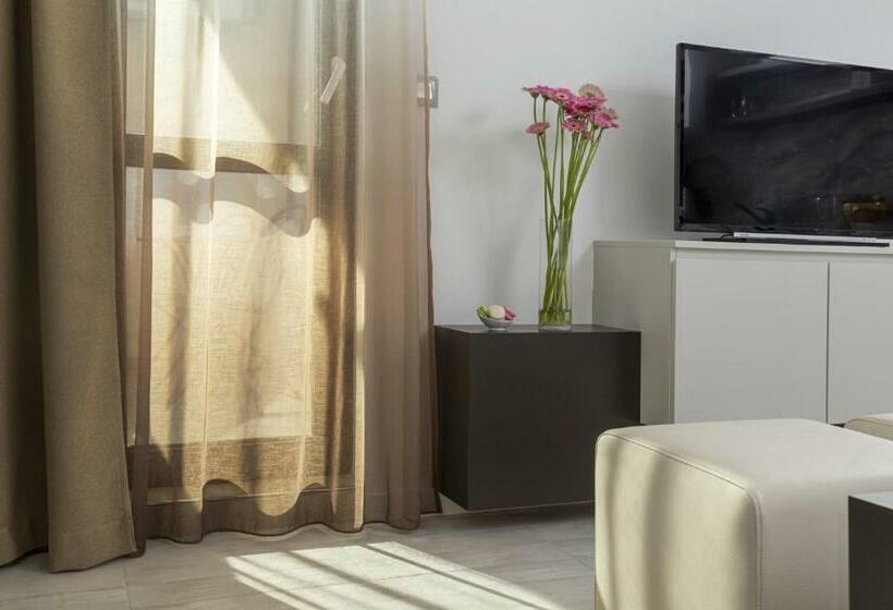 شقة غرفة نوم واحدة ذات إطلالة جانبية على البحر, Onyx Beach Residence   Free Parking & Beach Access