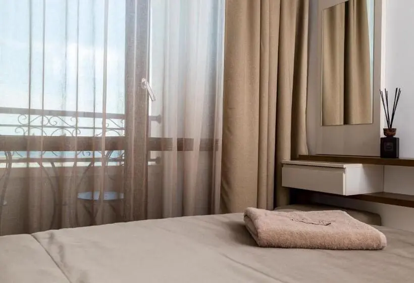 آپارتمان 1 خوابه با چشم‌انداز دریا, Onyx Beach Residence   Free Parking & Beach Access