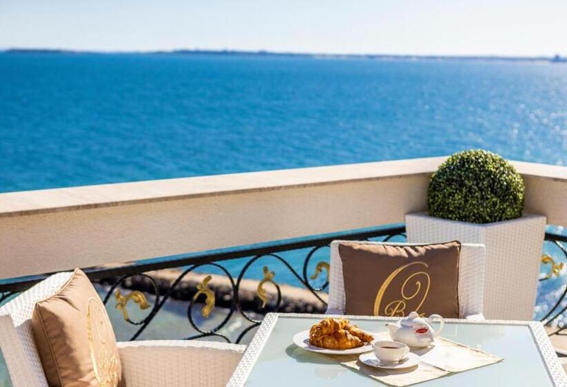 شقة ديلوكس غرفة نوم واحدة مطلة على البحر, Onyx Beach Residence   Free Parking & Beach Access