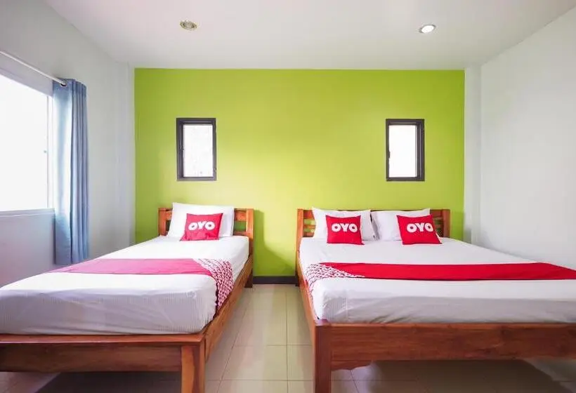 デラックストリプルルーム, Oyo Kradangnga Resort