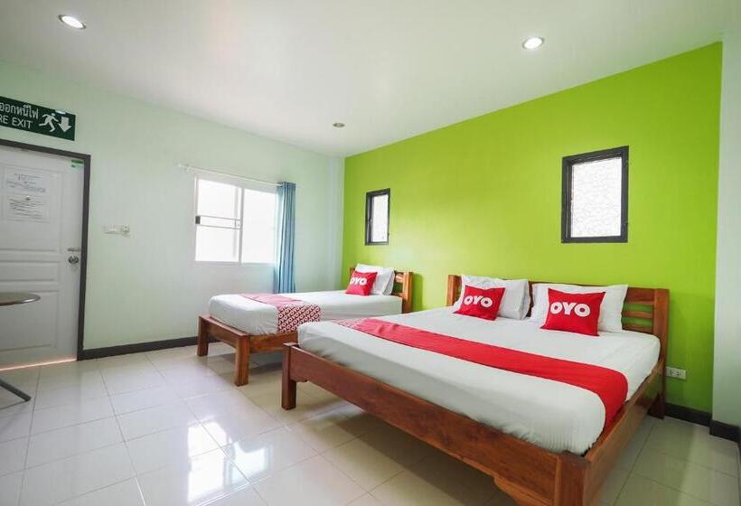 디럭스 트리플 룸, Oyo Kradangnga Resort