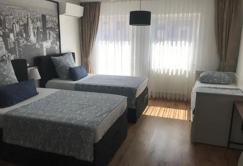 استودیوی استاندارد, Maxim Apartments Mainz