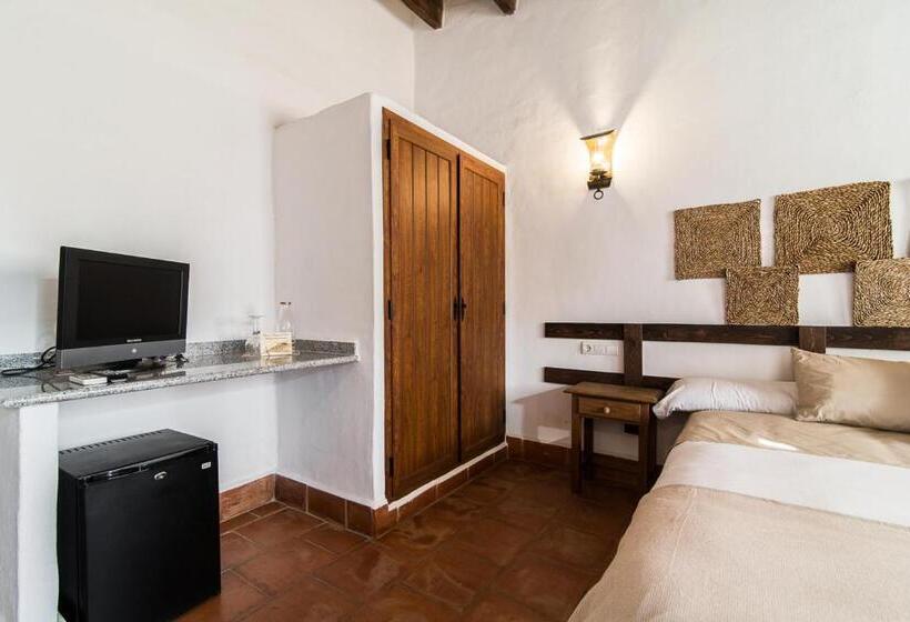 اتاق استاندارد, El Pueblo De Leo