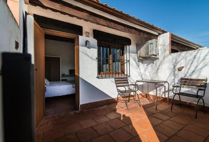 اتاق استاندارد, El Pueblo De Leo