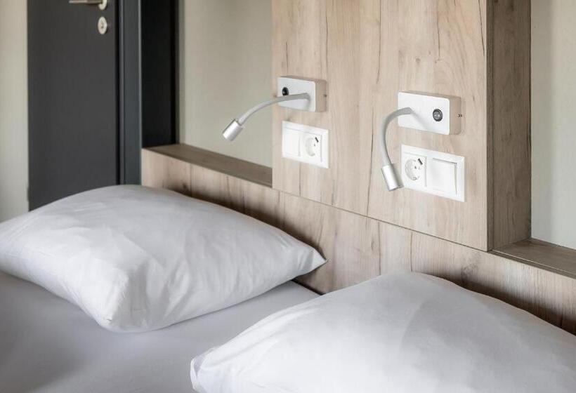 Четырехместный Номер Стандарт, Wirotel Warnemünde