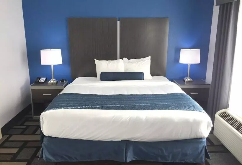 スイート, Best Western Plus Birmingham Inn & Suites