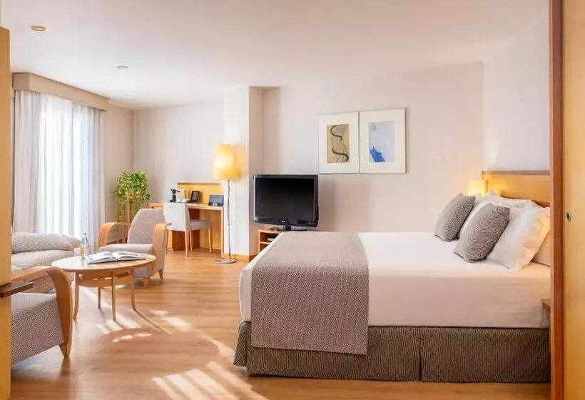سوییت جونیور, Castellon Center, Affiliated by Meliá